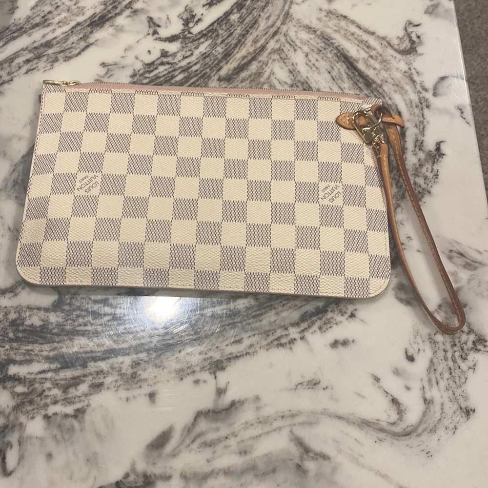 Louis Vuitton White Damier Azur Neverfull Pouch
